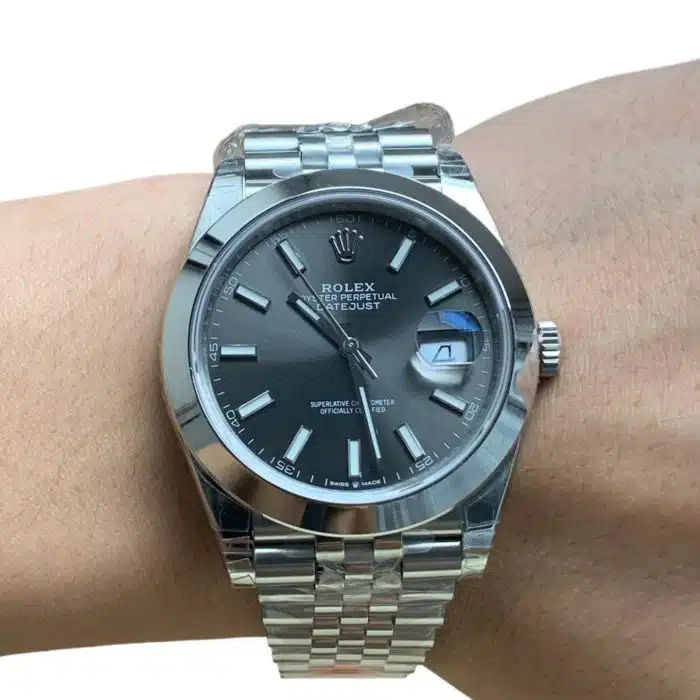Rolex Datejust m126300-0008 Size:41mm 1:1 Replica - Image 2