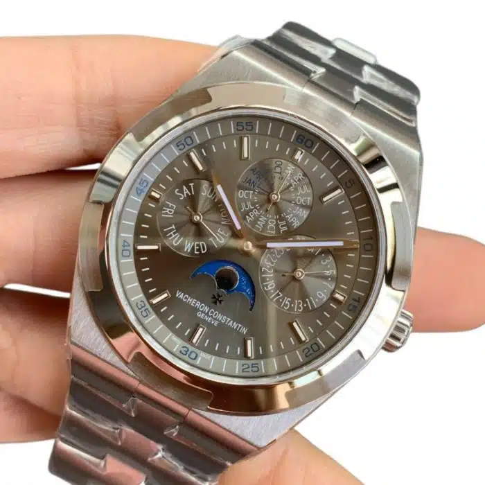 Vacheron Constantin Overseas 4300V/120G-B102 Size:41.5mm 1:1 Replica - Image 2