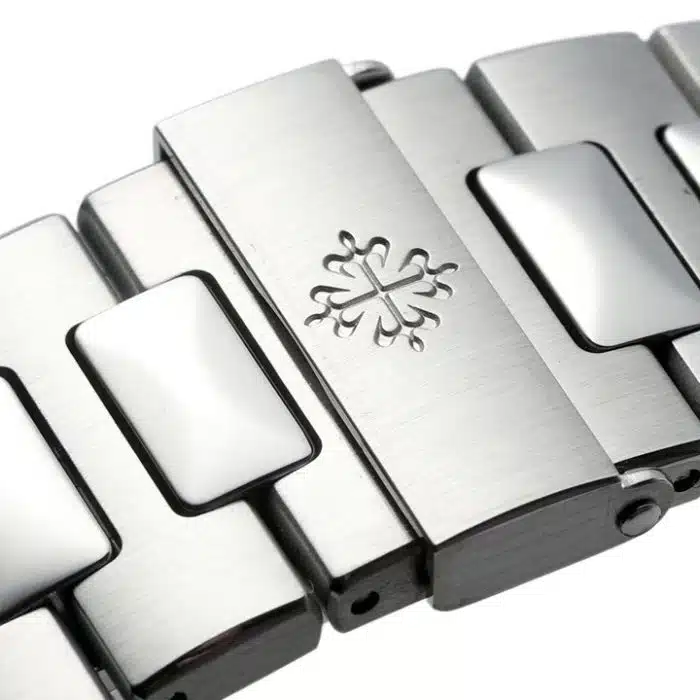 Patek Philippe Nautilus 5726/1A-001 Size:40.5mm 1:1 Replica - Image 3