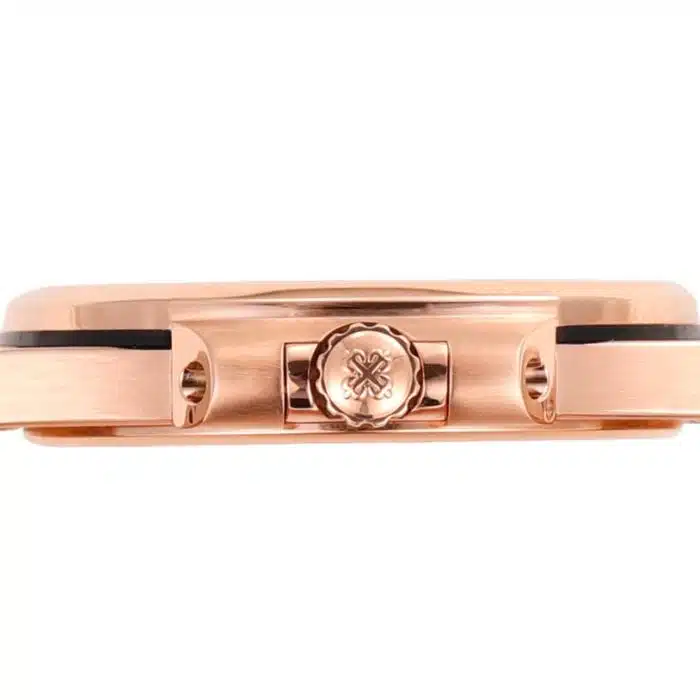 Patek Philippe Nautilus 7010/1R-010 Size:32mm 1:1 Replica - Image 3