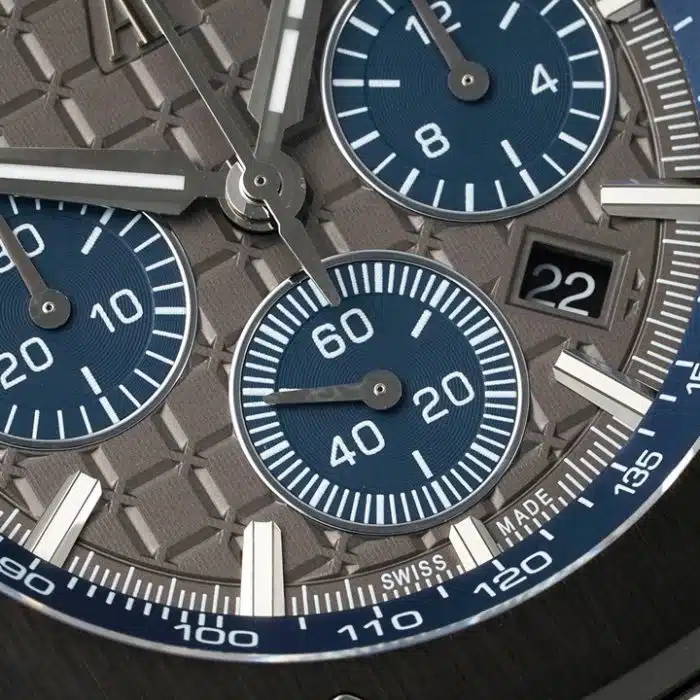 Audemars Piguet Royal Oak Offshore 26420IO.OO.A009CA.01 Size:43mm 1:1 Replica - Image 3