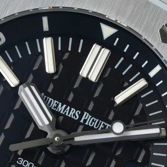Audemars Piguet Royal Oak Offshore 15710ST.OO.A002CA.01 Size:42mm 1:1 Replica - Image 7