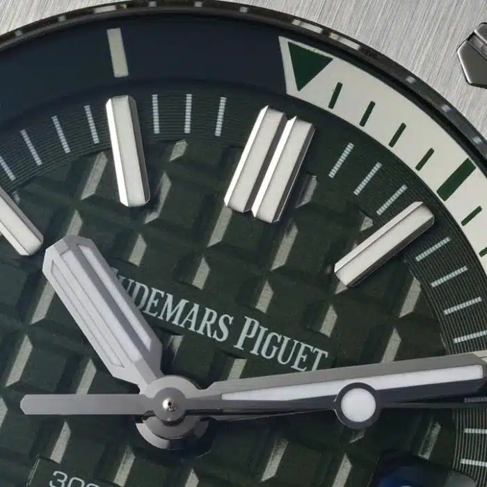 Audemars Piguet Royal Oak Offshore 15710ST.OO.A052CA.01 Size:42mm 1:1 Replica - Image 3