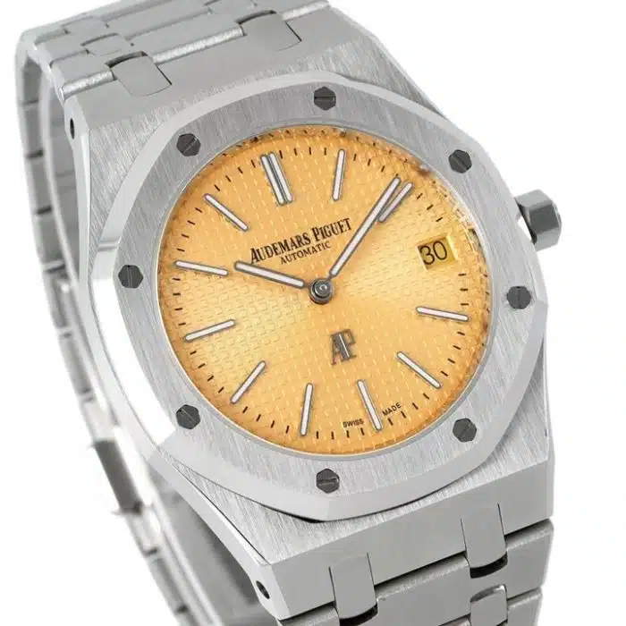 Audemars Piguet Royal Oak 15202BC.OO.1240BC.01 Size:39mm 1:1 Replica - Image 5