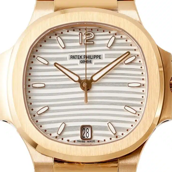 Patek Philippe Nautilus 7118/1R-001 Size:35.2mm 1:1 Replica - Image 7