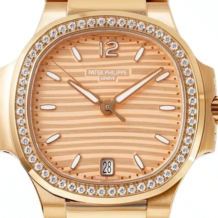 Patek Philippe Nautilus 7118/1200R-010 Size:35.2mm 1:1 Replica - Image 3