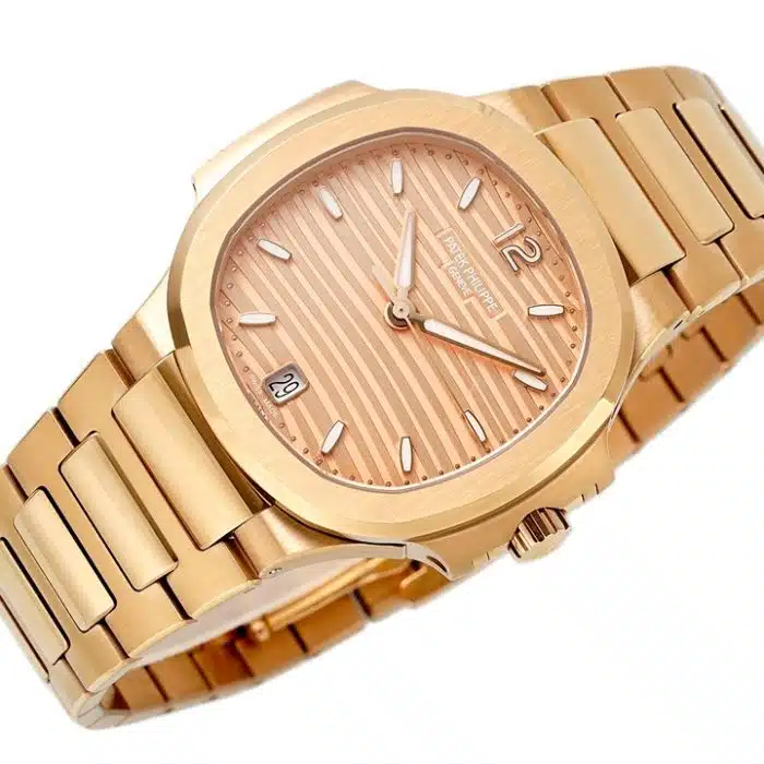 Patek Philippe Nautilus 7118/1200R-010 Size:35.2mm 1:1 Replica - Image 4