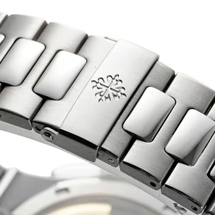 Patek Philippe Nautilus 5990/1A-001 Size:40.5mm 1:1 Replica - Image 6