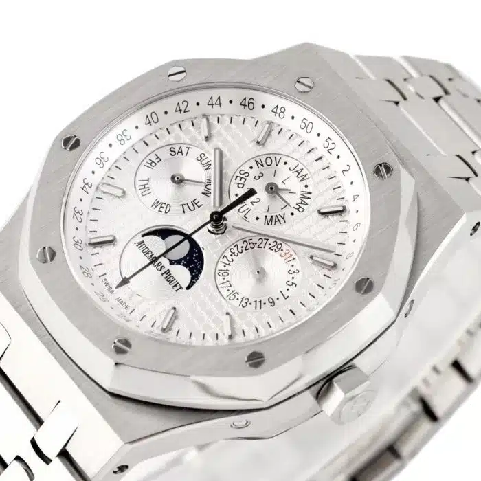 Audemars Piguet Royal Oak 26574ST.OO.1220ST.001 Size:41mm 1:1 Replica - Image 2