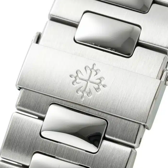 Patek Philippe Nautilus 5711/1A 010 Size:40mm 1:1 Replica - Image 7