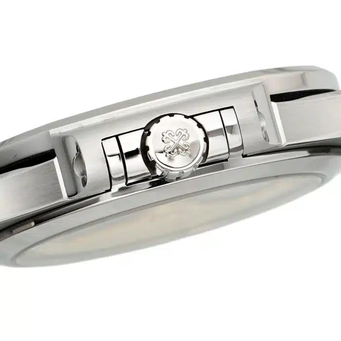 Patek Philippe Nautilus 7118/1A-001 Size:35.2mm 1:1 Replica - Image 6