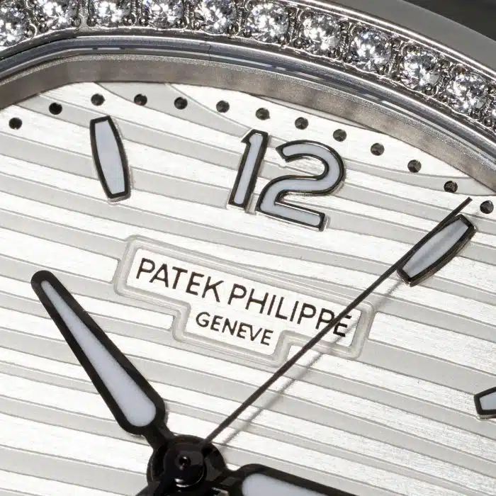 Patek Philippe Nautilus 7118/1200A-010 Size:35.2mm 1:1 Replica - Image 5