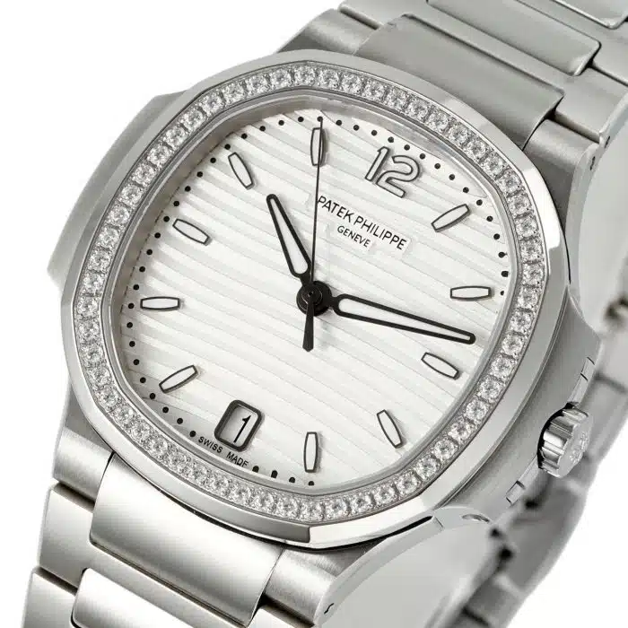 Patek Philippe Nautilus 7118/1200A-010 Size:35.2mm 1:1 Replica - Image 2