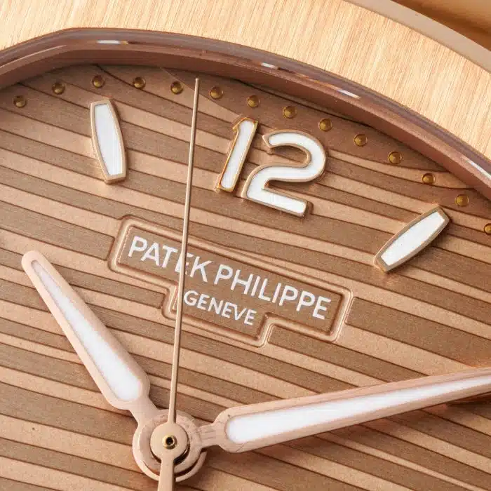 Patek Philippe Nautilus 7118/1R-010 Size:35.2mm 1:1 Replica - Image 4