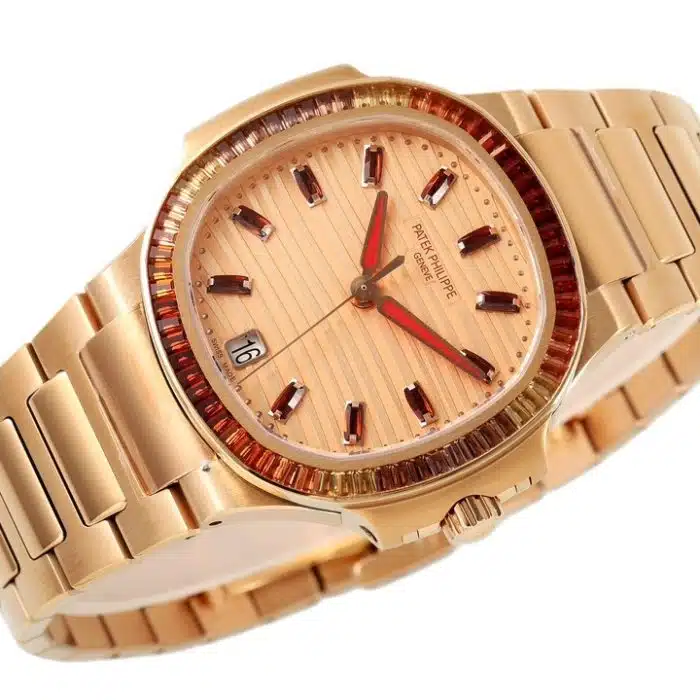 Patek Philippe Nautilus 7118/1300R-001 Size:35.2mm 1:1 Replica - Image 7