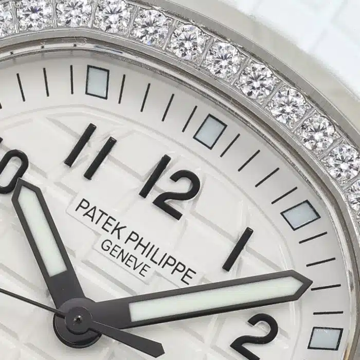 Patek Philippe Aquanaut 5267/200A-010 Size:38.8mm 1:1 Replica - Image 9