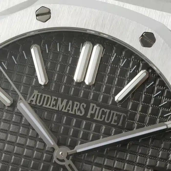 Audemars Piguet Royal Oak 15510ST.OO.1320ST.10 Size:41mm 1:1 Replica - Image 9